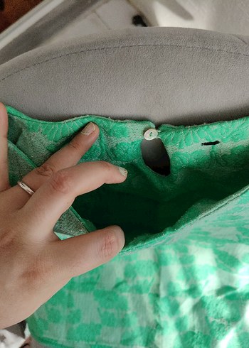 Yeşil Desenli Örgü Kısa Kollu Bluz - Görsel 2