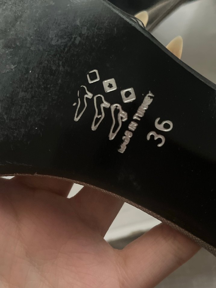 Gri Metal Tokalı Kadın Topuklu Sandalet - Görsel 3