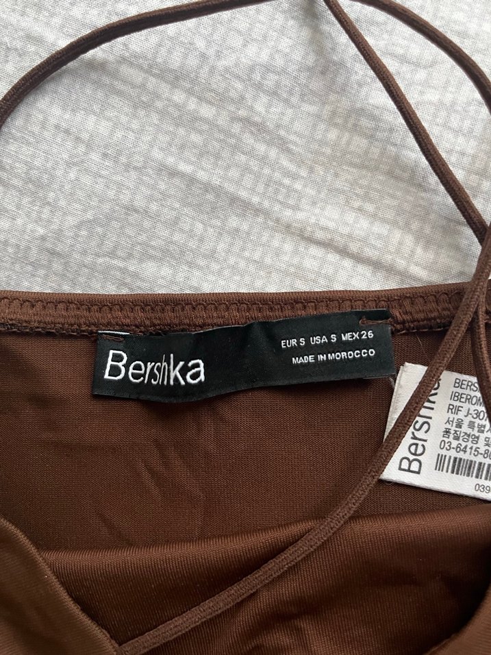 Kahverengi bershka saten crop - Görsel 3