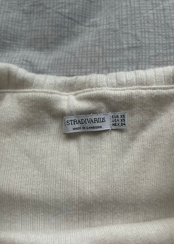 Beyaz Kadın Triko Kayık Yaka Kazak - Görsel 3