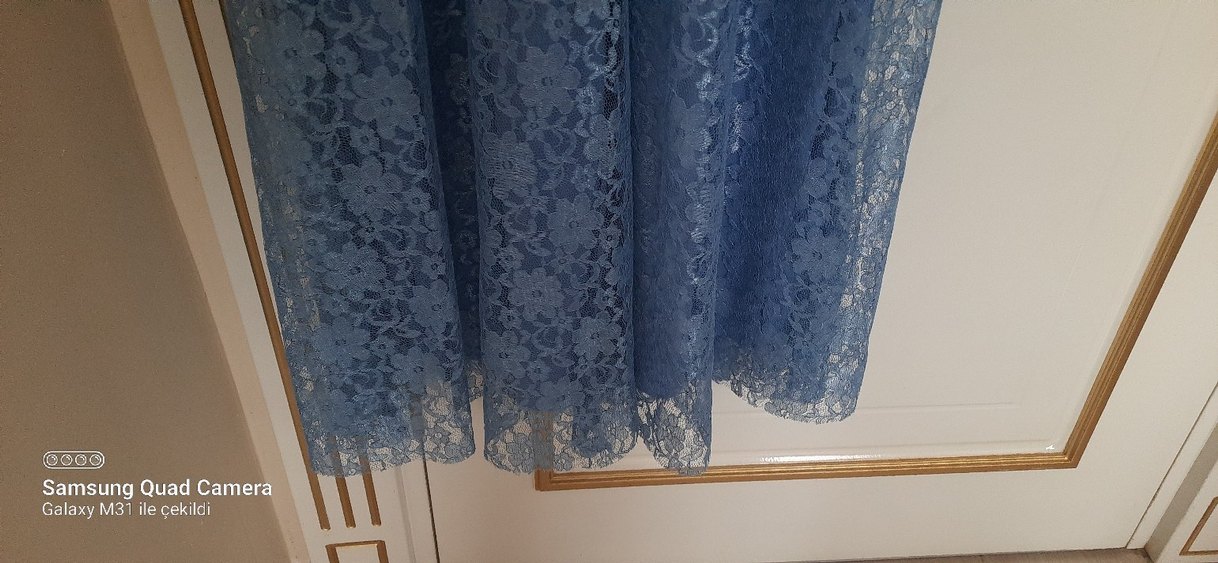 Dantel Detaylı Uzun Mavi Kadın Elbise - Görsel 5