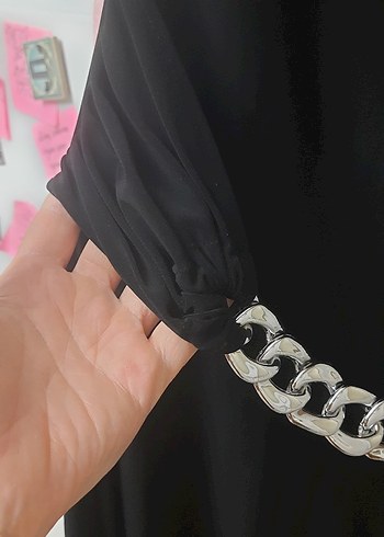 Zincir Detaylı Siyah Uzun Kadın Elbise - Görsel 6