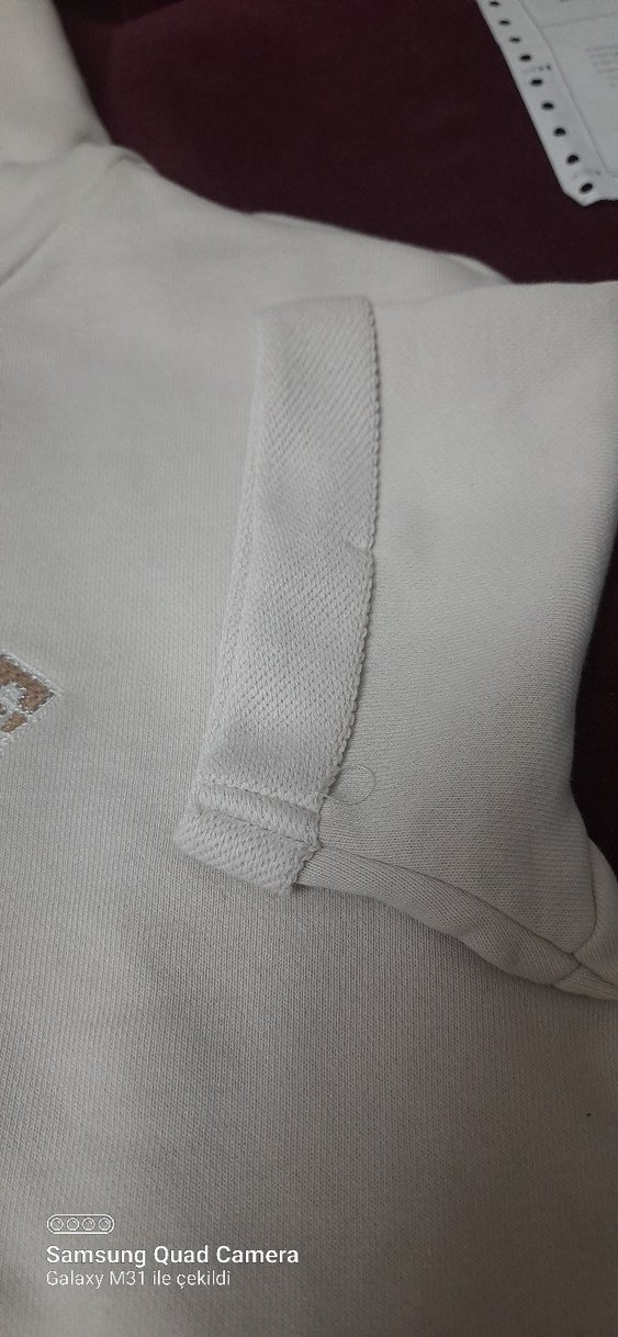 Kızlar için zincir detaylı beyaz sweatshirt - Görsel 3