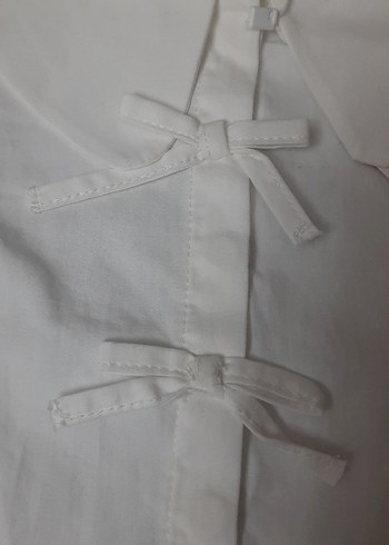 Kız Çocuk Beyaz Pamuklu Kısa Kollu Gömlek - Görsel 3