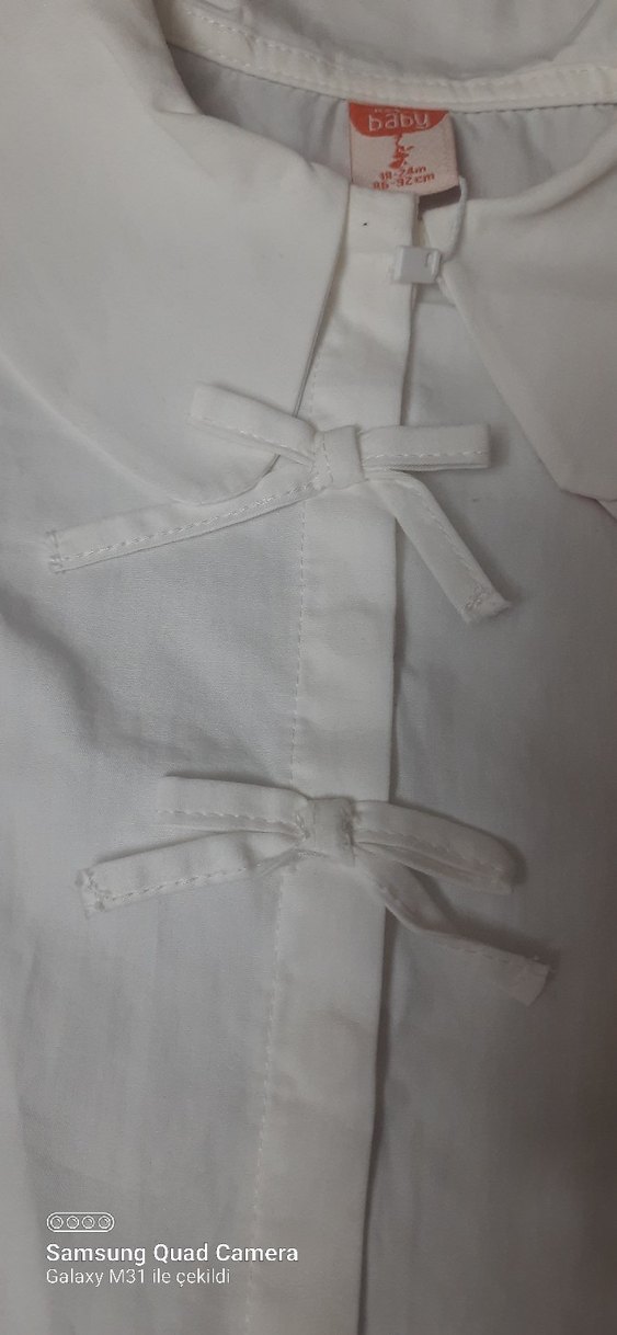 Kız Çocuk Beyaz Pamuklu Kısa Kollu Gömlek - Görsel 3