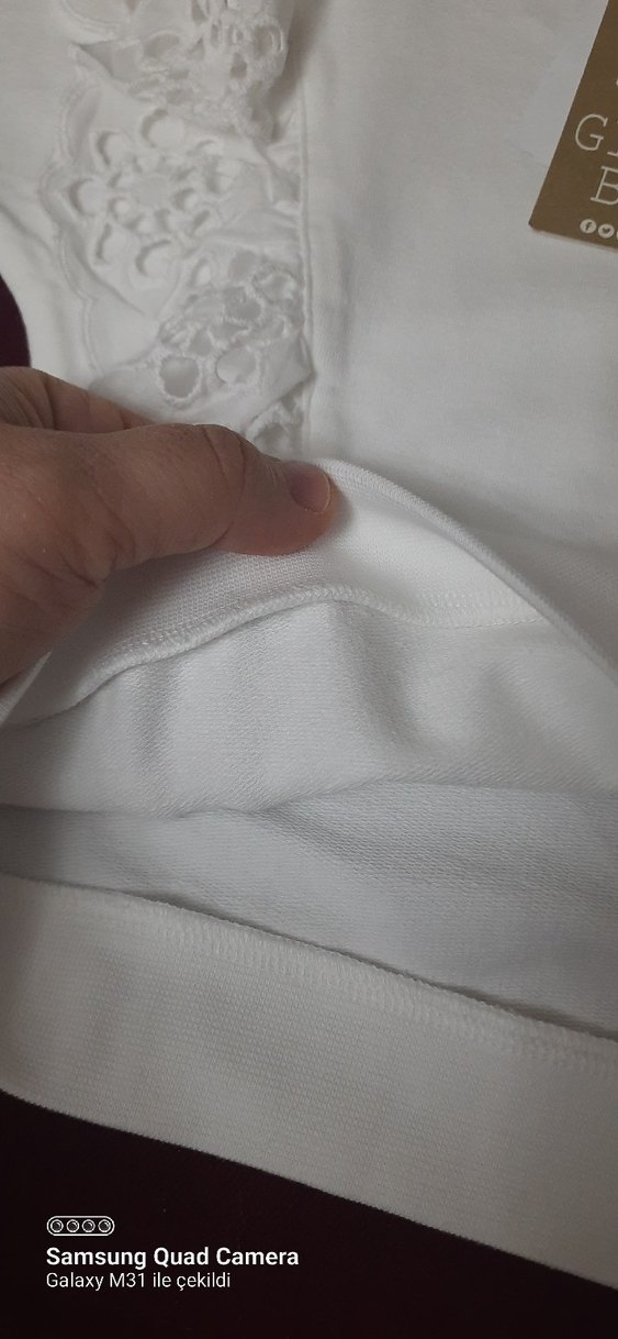 Pamuklu Beyaz Kız Sweatshirt Fırfırlı - Görsel 4