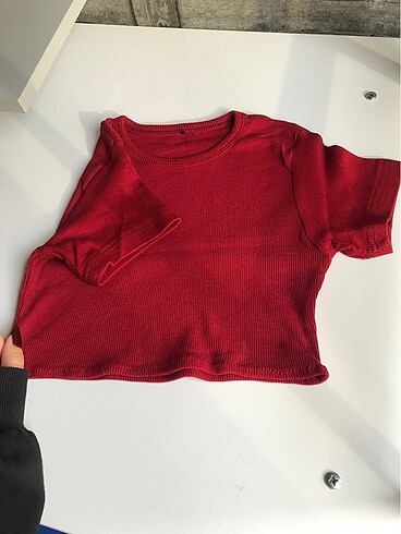 Bershka Crop tshirt