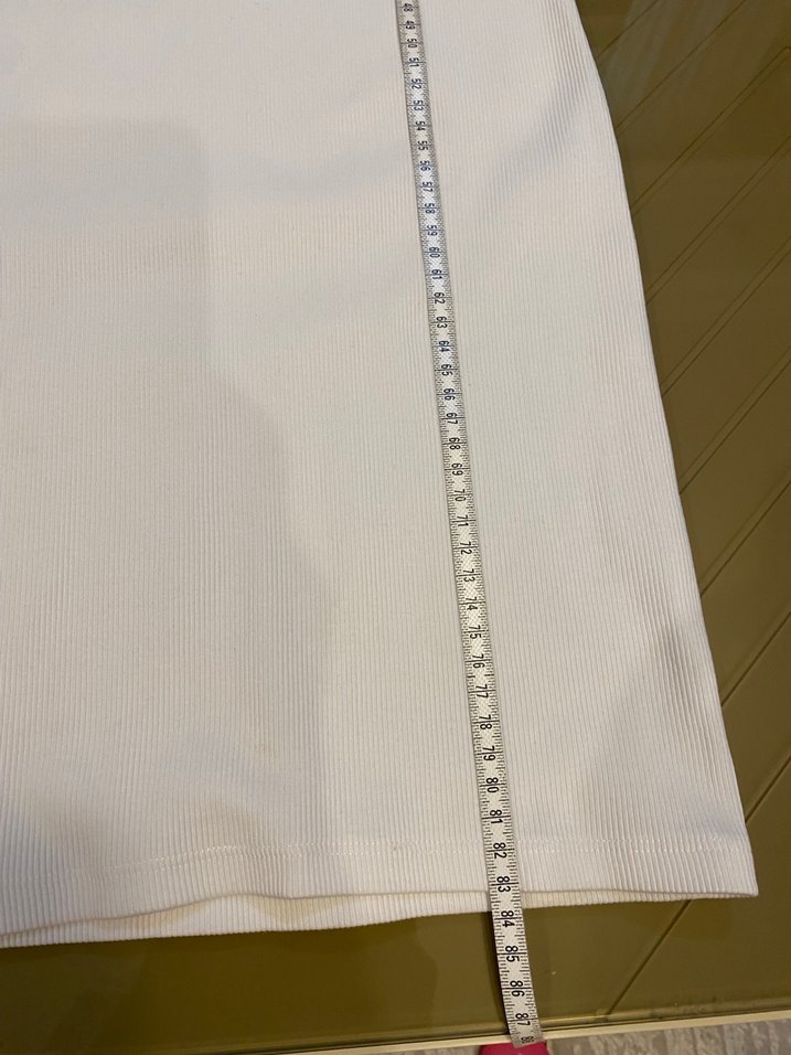 ZARA Fırfırlı V Yaka Beyaz Midi Elbise - Görsel 5