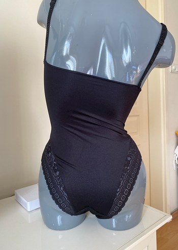 H&M Siyah Dantel Detaylı BODY 80B - Görsel 2