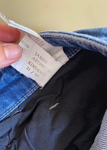 31 Beden mavi Renk MAVİ JEANS JAMES 31-30
