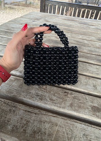 Boncuk İşlemeli Siyah Örgü El Çantası
