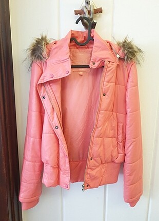 Bershka Kadın Mont