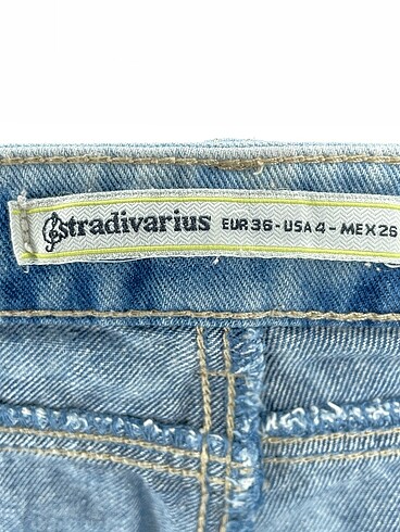36 Beden çeşitli Renk Stradivarius Mini Şort %70 İndirimli.