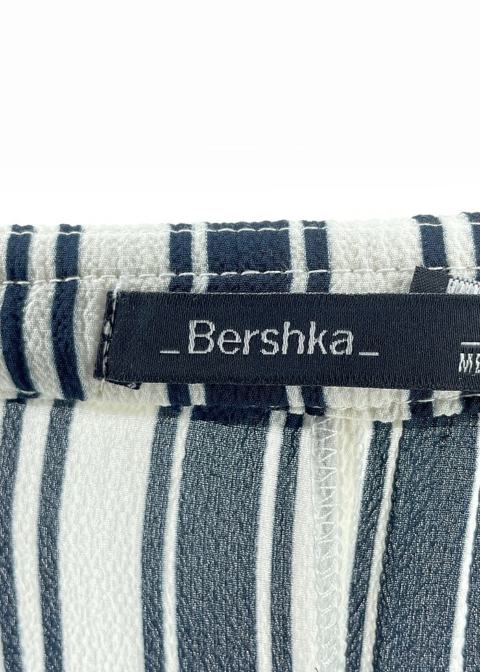Bershka Düz Kesim %70 İndirimli. - Görsel 4