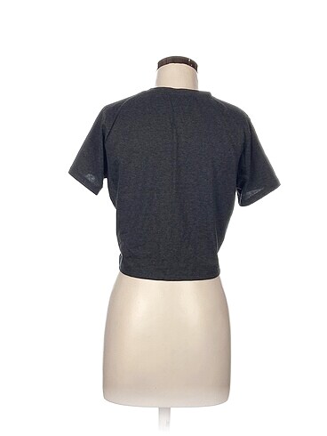 l Beden Trendyol & Milla T-shirt %70 İndirimli.