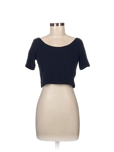 H&M Bluz %70 İndirimli.
