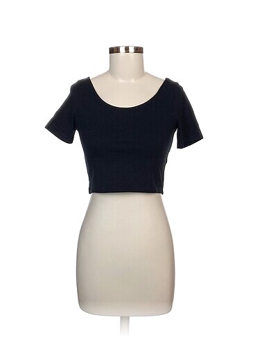 H&M Bluz %70 İndirimli.