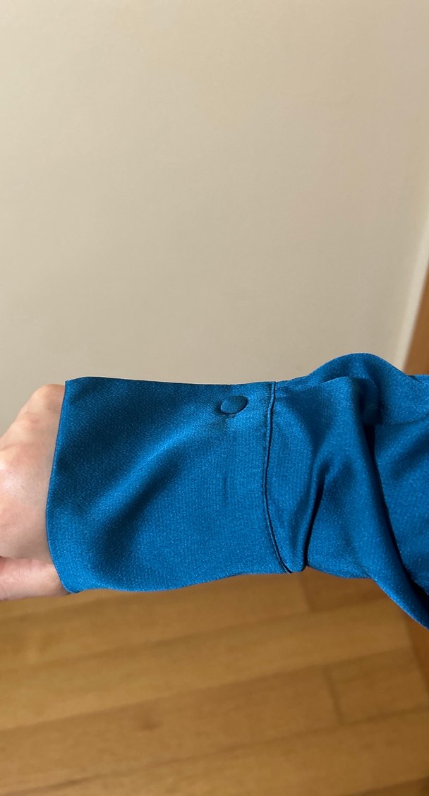 Düğmeli Mavi Hamile Bluzu - Görsel 4