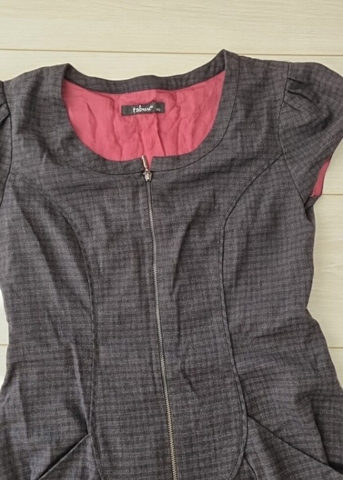 kısa kol fermuarlı  elbise - Görsel 3