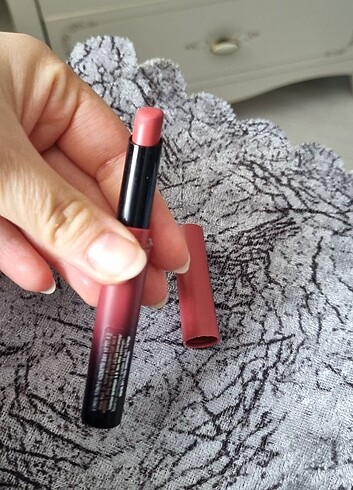 Maybelline Ruj Ultimatte