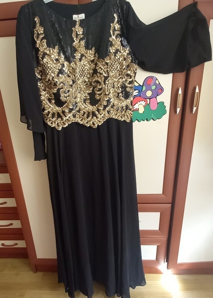 Siyah Altın Detaylı Tesettür Abiye - Görsel 4