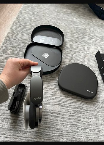 Dyson Gri Kablosuz Kulaklık - Görsel 3