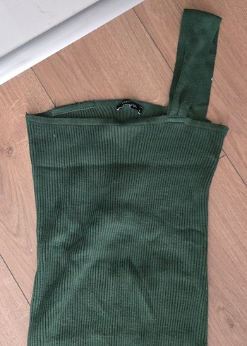 Koyu Yeşil tek kol elbise sırt detaylı - Görsel 2