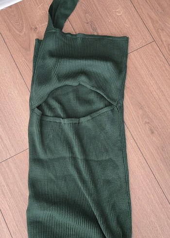 Koyu Yeşil tek kol elbise sırt detaylı - Görsel 3