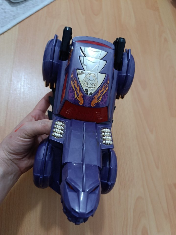 Mor Renkli Oyuncak Araba - Görsel 4