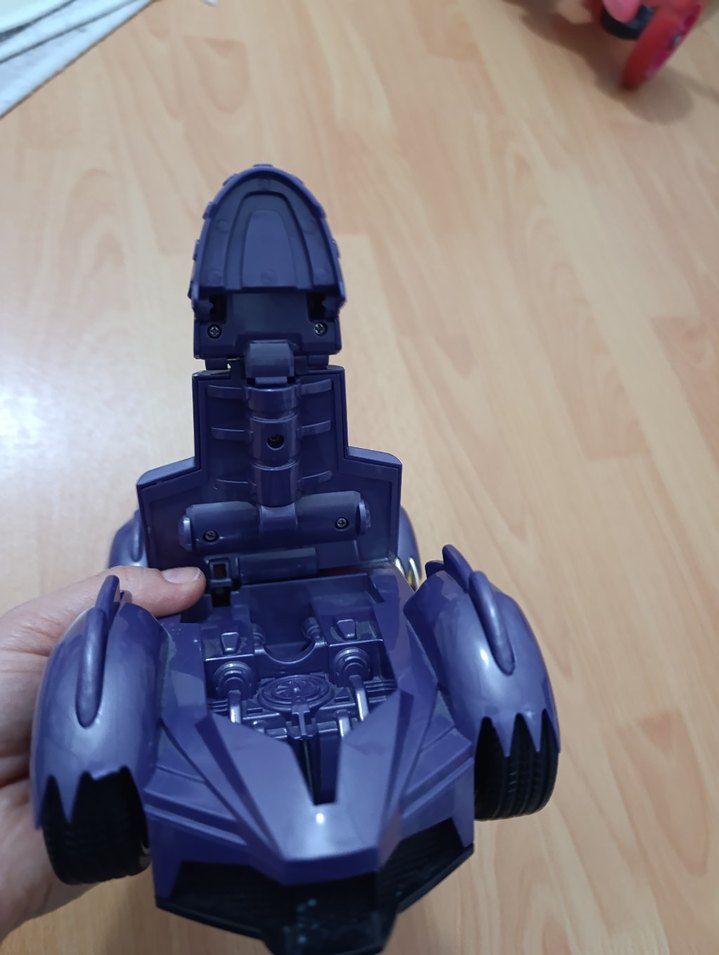 Mor Renkli Oyuncak Araba - Görsel 5