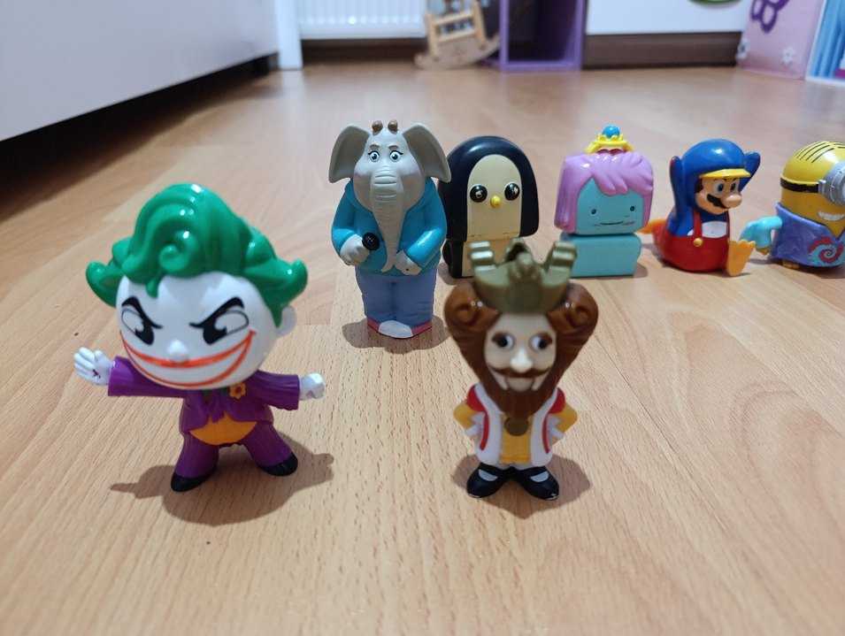 Renkli Karakter Aksiyon Figürleri Seti 10 adet - Görsel 2