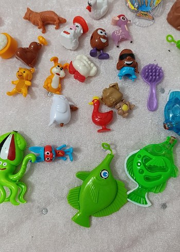 Renkli Çoklu Aksiyon Figürleri Seti - Görsel 2