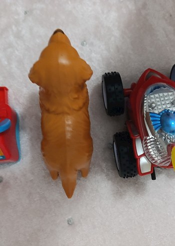 Kahverengi Köpek Figürü ve Oyuncak Seti - Görsel 3