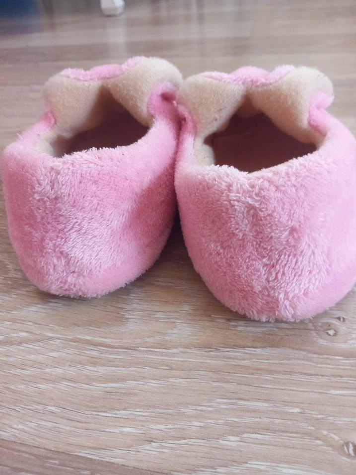 Kız Çocuk Pembe Nakışlı Sıcacık Ev Terliği - Görsel 4