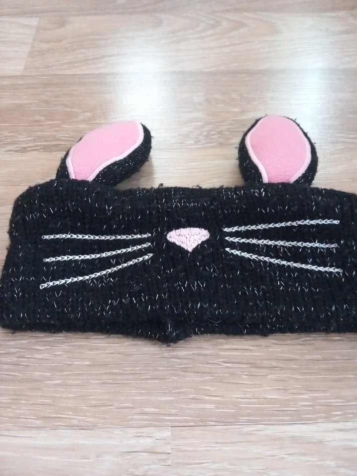 Kediler İçin Gri Tavşan Kulaklı Örgü Aksesuar - Görsel 2