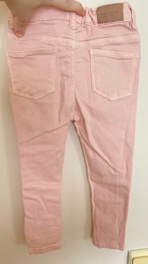 Kız Çocuk Pembe Fırfırlı Dar Kesim Pantolon - Görsel 2