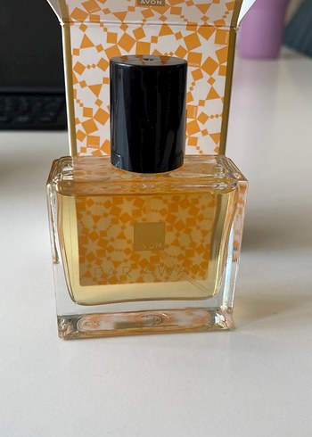AVON Far Away Kadın Parfümü - Görsel 2