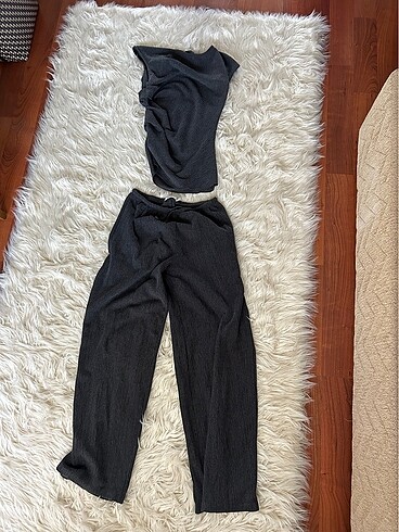 pull bear krepe takım