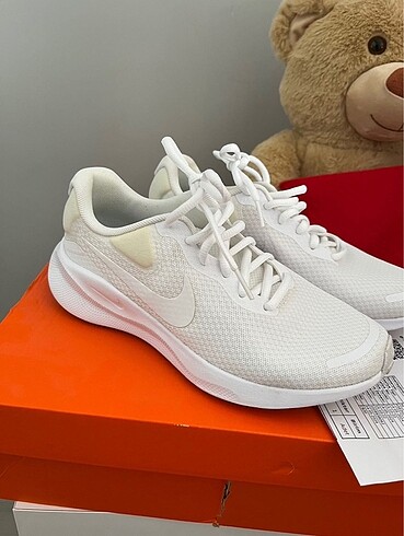Nike Nıke revolutıon 7
