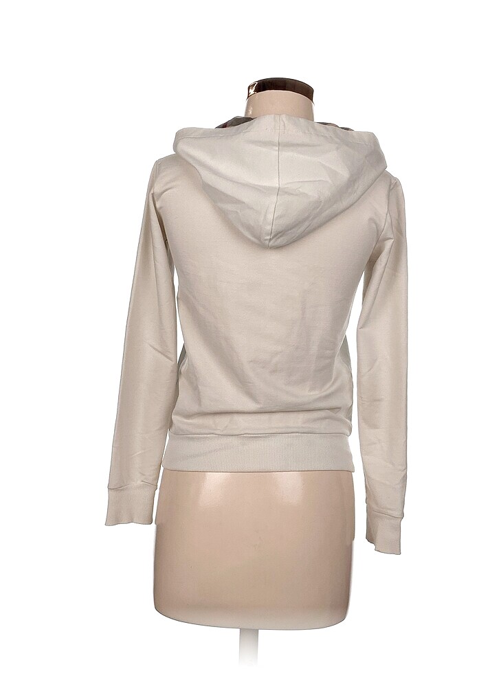 Burberry Spor Dış Giyim %70 İndirimli. - Görsel 3