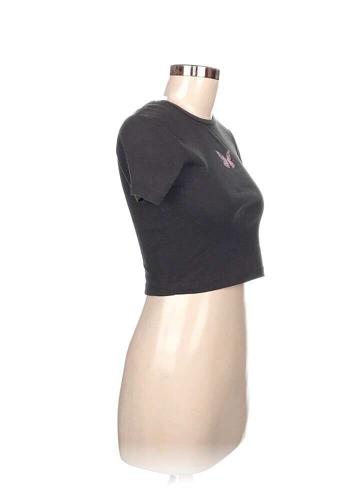 Pull and Bear T-shirt %70 İndirimli. - Görsel 2