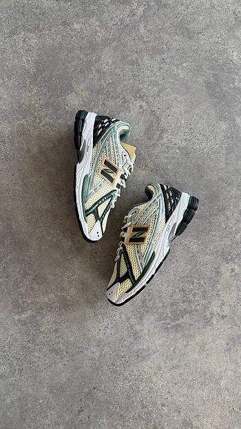 40 Beden New Balance 1906R Aime Leon Dore Jade
