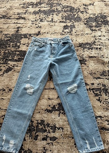 Zara Acik Mavi Rahat Kesim Yirtik Denim Jean