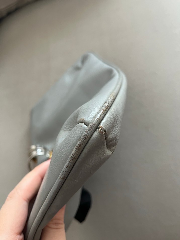 Gri Deri Kemerli Kadın Portföy Çanta - Görsel 5
