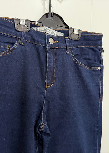 Kadın Lacivert Batik Desenli Kemerli Midi Kot Pantolon - Görsel 2