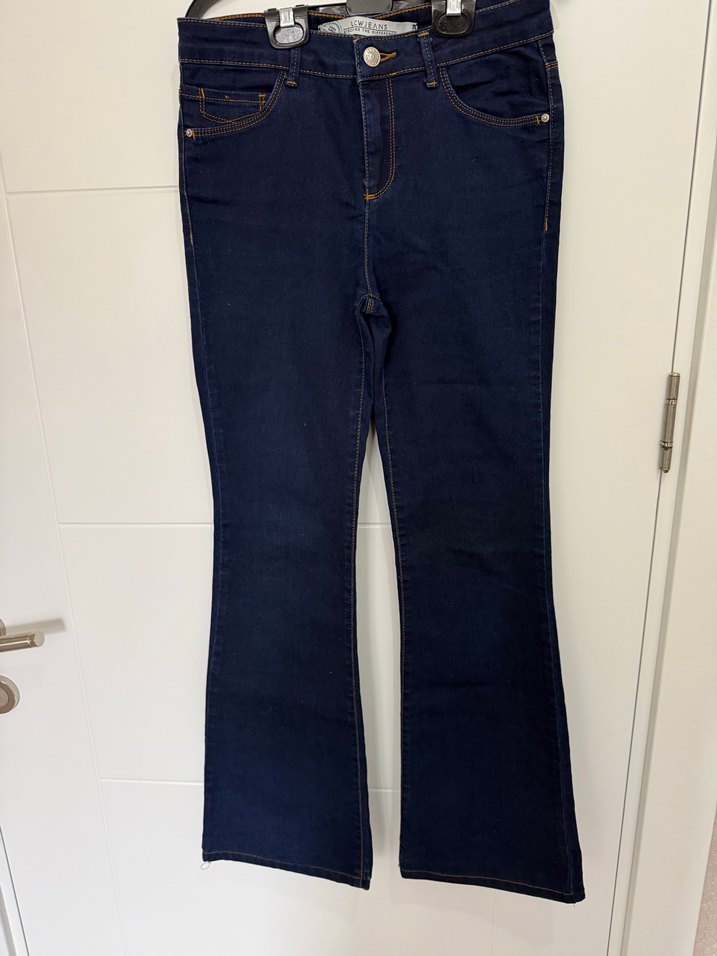 Kadın Lacivert Batik Desenli Kemerli Midi Kot Pantolon - Görsel 5