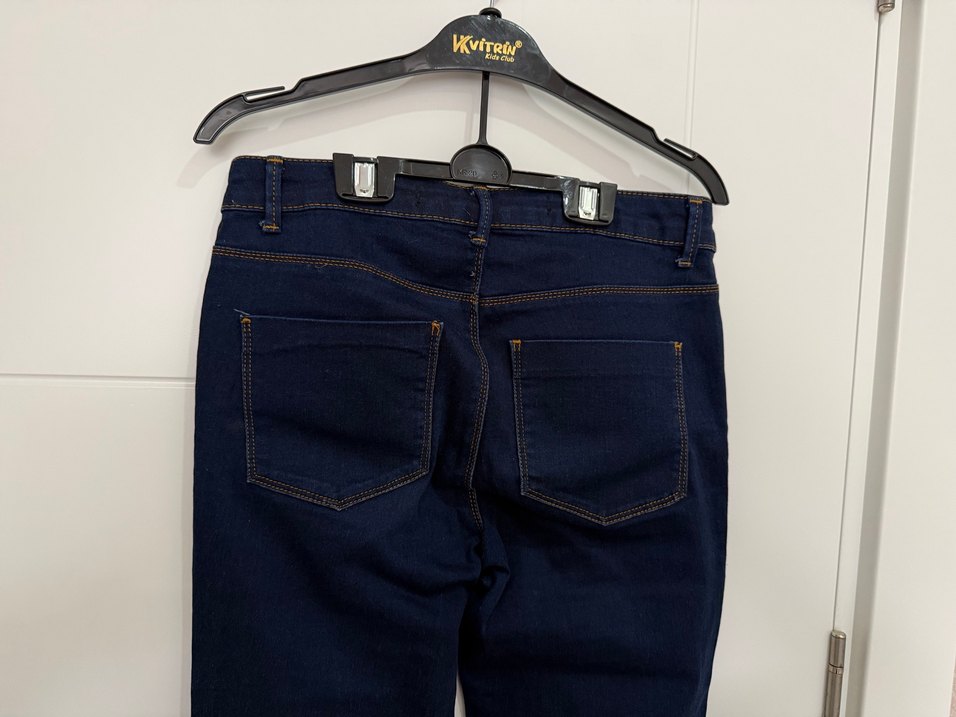 Kadın Lacivert Batik Desenli Kemerli Midi Kot Pantolon - Görsel 3