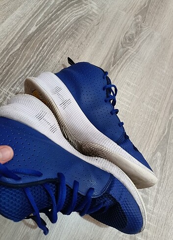 41 Beden mavi Renk Under armour spor ayakkabı