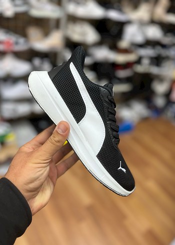 Siyah Beyaz Erkek Spor Ayakkabı