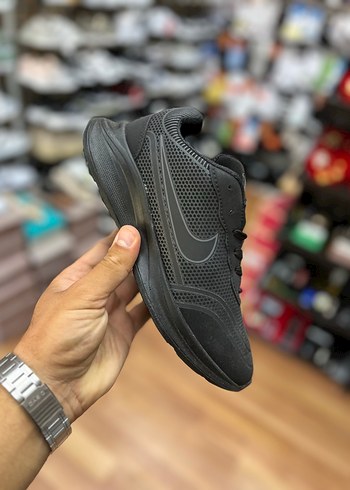 Siyah Erkek Spor Ayakkabı Bağcıklı